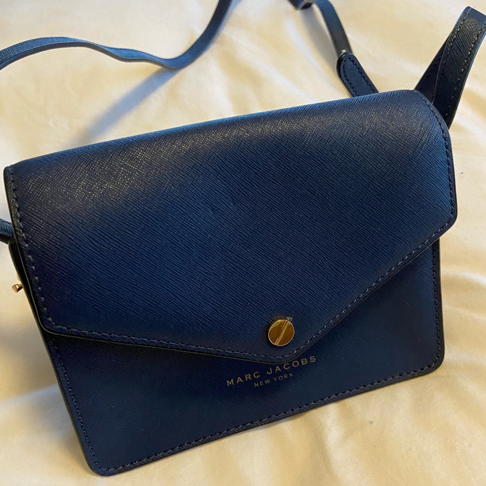 NWOT Marc Jacob’s Navy Crossbody Bag